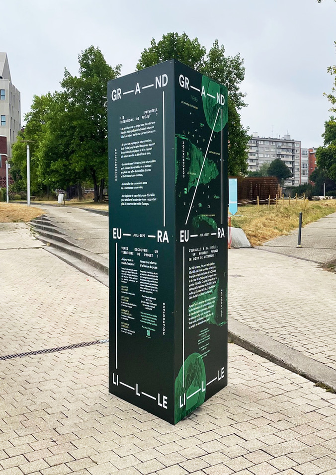 Grand Euralille totem